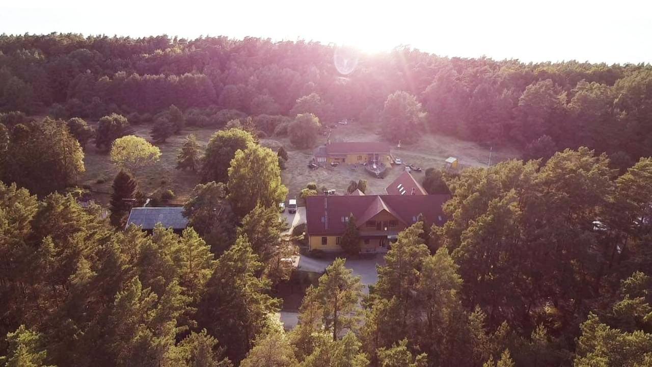 Kempings Stovyklavietė Liepene